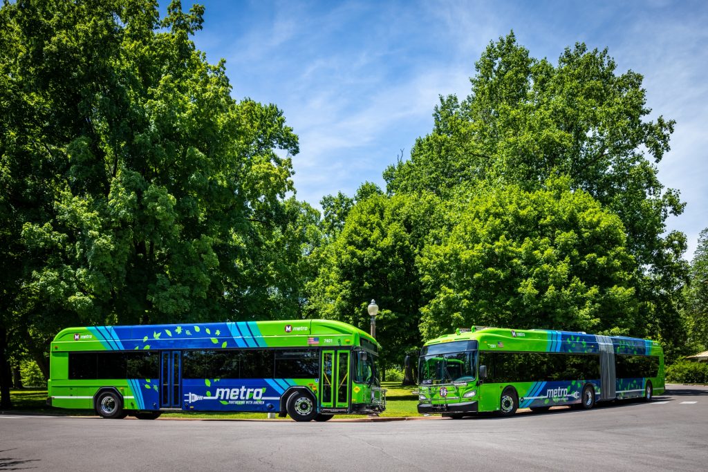 Metro Transit Puts Its First Electric Buses Into Service In The St